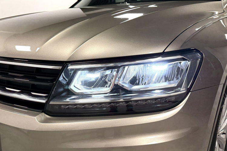 Volkswagen Tiguan 1.4TSi140KM ACT Highline DSG ACC KeylessGo LED Navi PL Salon zdjęcie 7
