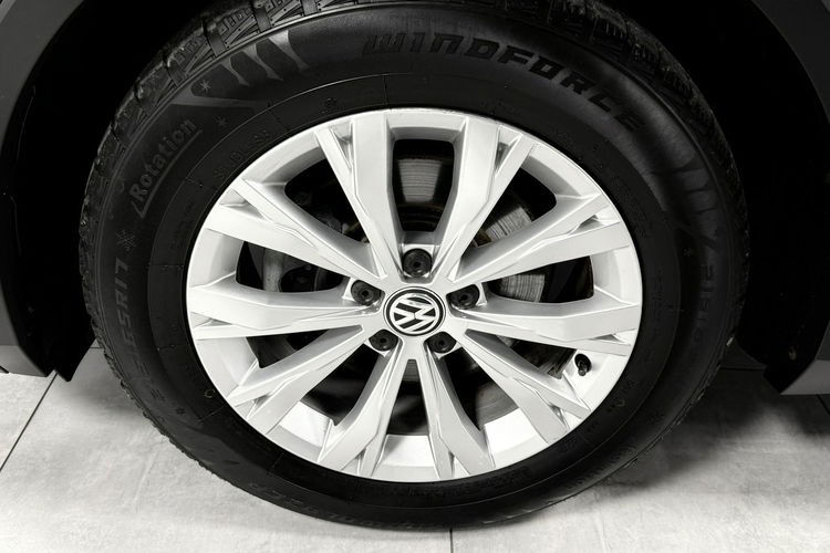 Volkswagen Tiguan 1.4TSi140KM ACT Highline DSG ACC KeylessGo LED Navi PL Salon zdjęcie 9