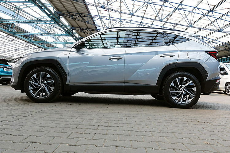 Hyundai Tucson EXECUTIVE+ACC+FullLed+Navi+Kamera Automat 48V 1WŁ Kraj Bezwypad F23% 4x2 zdjęcie 4
