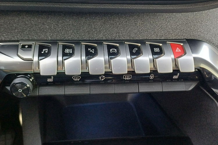 Peugeot 3008 1.6 Plug-in Hybrid GT-Line 225 KM zdjęcie 22