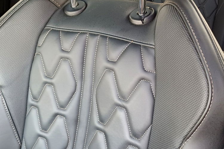 Peugeot 3008 1.6 Plug-in Hybrid GT-Line 225 KM zdjęcie 31