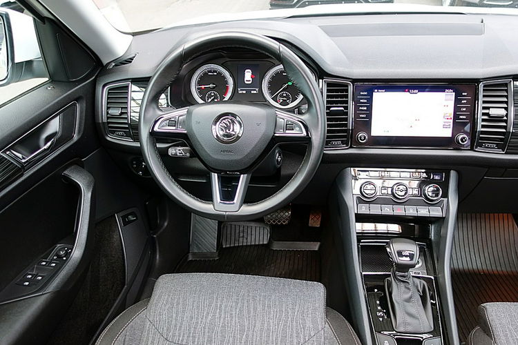 Skoda Kodiaq 4x4 DSG 190KM El.Dach+Led+ACC STYLE Gwarancja Kraj Bezwyp 4x2 zdjęcie 14