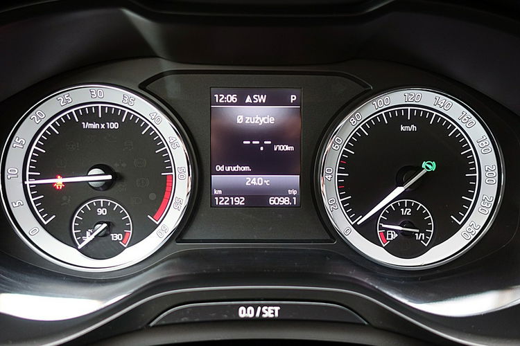 Skoda Kodiaq 4x4 DSG 190KM El.Dach+Led+ACC STYLE Gwarancja Kraj Bezwyp 4x2 zdjęcie 32