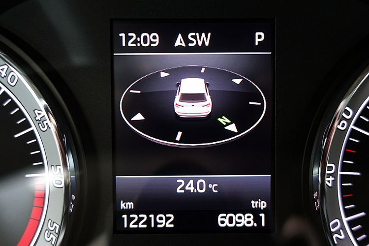 Skoda Kodiaq 4x4 DSG 190KM El.Dach+Led+ACC STYLE Gwarancja Kraj Bezwyp 4x2 zdjęcie 40