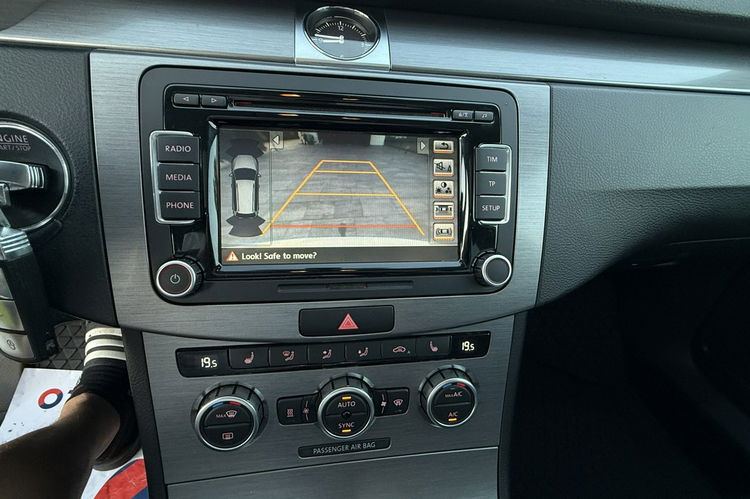 Volkswagen Passat 2.0tdi 177KM automat 4-Motion R-Line najbogatsza wersja zamiana 1.r.gw zdjęcie 25