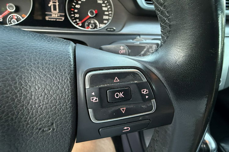 Volkswagen Passat 2.0tdi 177KM automat 4-Motion R-Line najbogatsza wersja zamiana 1.r.gw zdjęcie 28