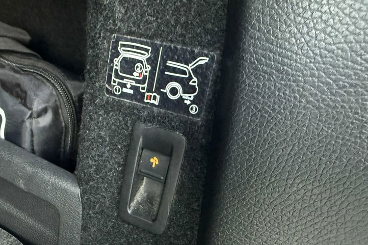 Volkswagen Passat 2.0tdi 177KM automat 4-Motion R-Line najbogatsza wersja zamiana 1.r.gw zdjęcie 43