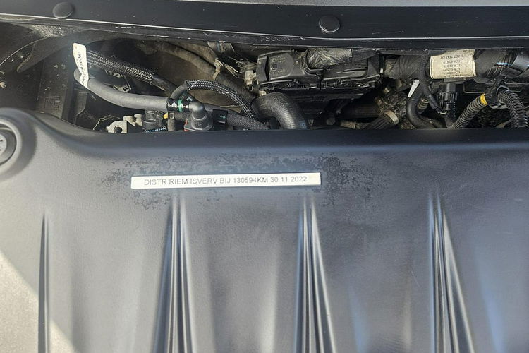 Jeep Cherokee 2.2 JTD 185 kM zdjęcie 15