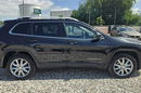 Jeep Cherokee 2.2 JTD 185 kM zdjęcie 19