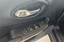 Jeep Cherokee 2.2 JTD 185 kM zdjęcie 32