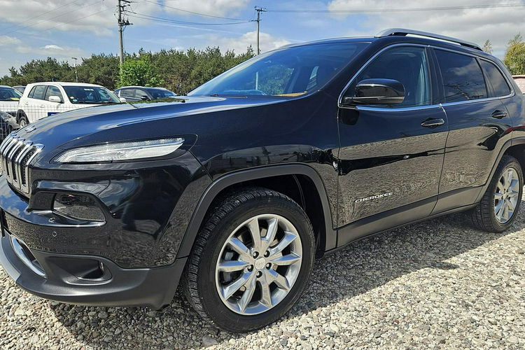 Jeep Cherokee 2.2 JTD 185 kM zdjęcie 34