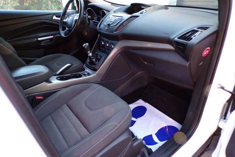 Ford Kuga Klima /Gwarancja / 1, 5 /120 KM / I Właść /2016R zdjęcie 30