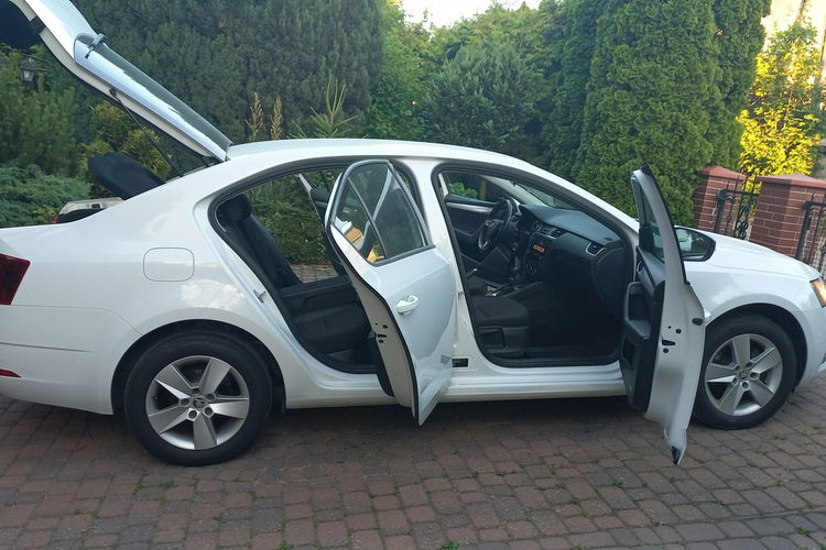 Skoda Octavia DSG Salon PL Serwis ASO 1.5 TSI 150KM 31600 Netto Pełen serwis 1właś zdjęcie 8