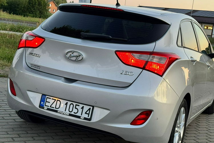 Hyundai i30 Niski Przebieg Gwarancja BDB stan zdjęcie 8
