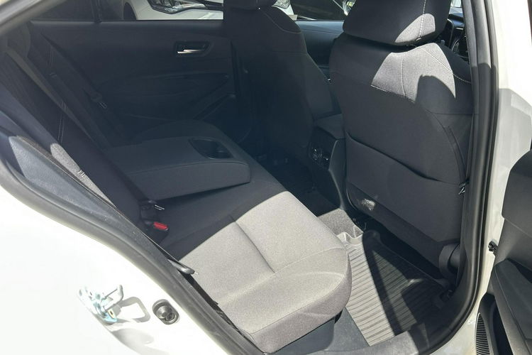 Toyota Corolla 1.8 HSD 122KM COMFORT STYLE TECH, salon Polska, gwarancja zdjęcie 13