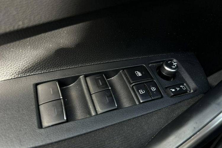 Toyota Corolla 1.6 VVTi 132KM COMFORT TECH, salon Polska, FV23% zdjęcie 15