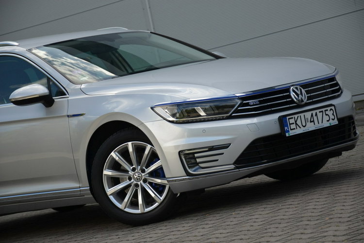 Volkswagen Passat Zarejestrowany 1.4TSI GTE Hybryda 218KM Serwis Navi Nowy rozrząd zdjęcie 15
