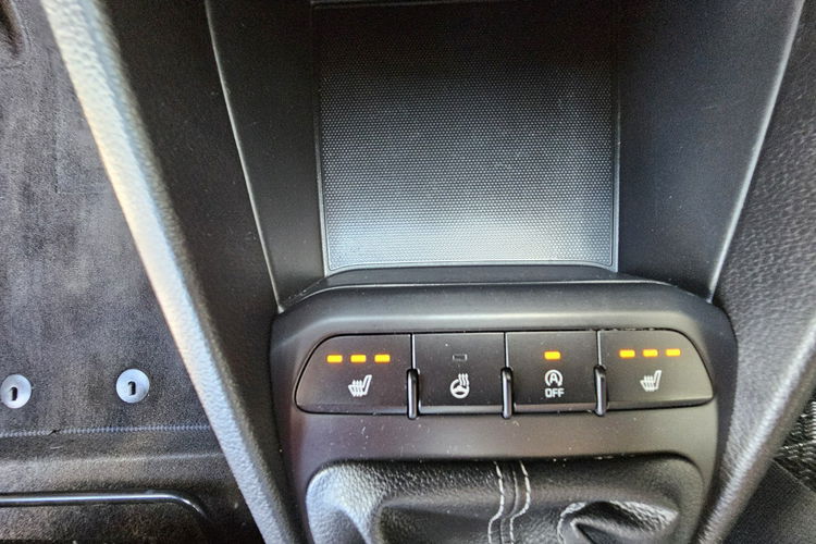 Kia Rio model 2018, grzana kierownica i fotele, asystent pasa, radar zdjęcie 23