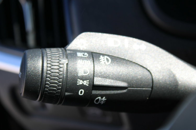 Volvo V90 Cross Country D4 AWD Gwarancja netto 107235 PLN Salon Polska zdjęcie 19