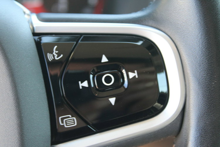 Volvo V90 Cross Country D4 AWD Gwarancja netto 107235 PLN Salon Polska zdjęcie 21