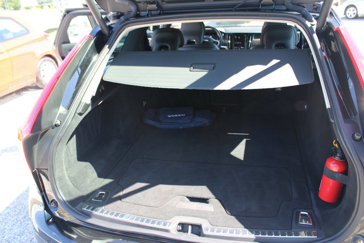 Volvo V90 Cross Country D4 AWD Gwarancja netto 107235 PLN Salon Polska zdjęcie 30