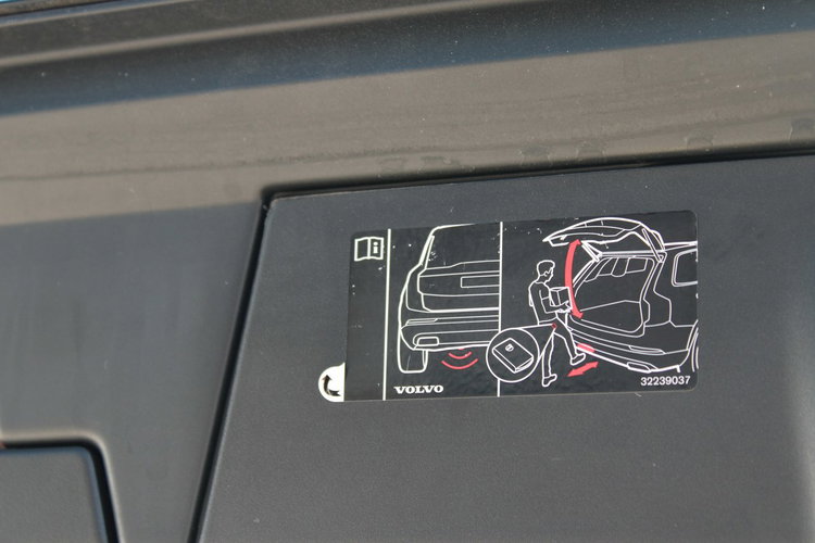 Volvo V90 Cross Country D4 AWD Gwarancja netto 107235 PLN Salon Polska zdjęcie 32