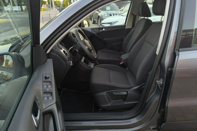 Volkswagen Tiguan 2.0TDi Lift Klimatyzacja Parktronic zdjęcie 16