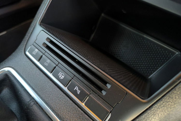 Volkswagen Tiguan 2.0TDi Lift Klimatyzacja Parktronic zdjęcie 22