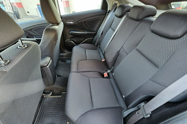 Honda Civic grzane fotele, model 2016, wersja elegance zdjęcie 23