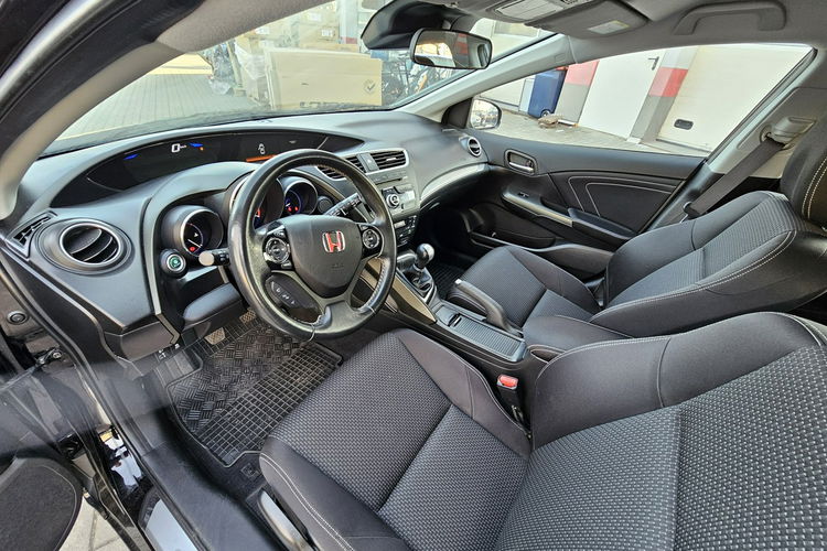Honda Civic grzane fotele, model 2016, wersja elegance zdjęcie 26