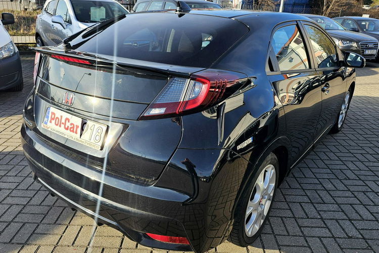 Honda Civic grzane fotele, model 2016, wersja elegance zdjęcie 6