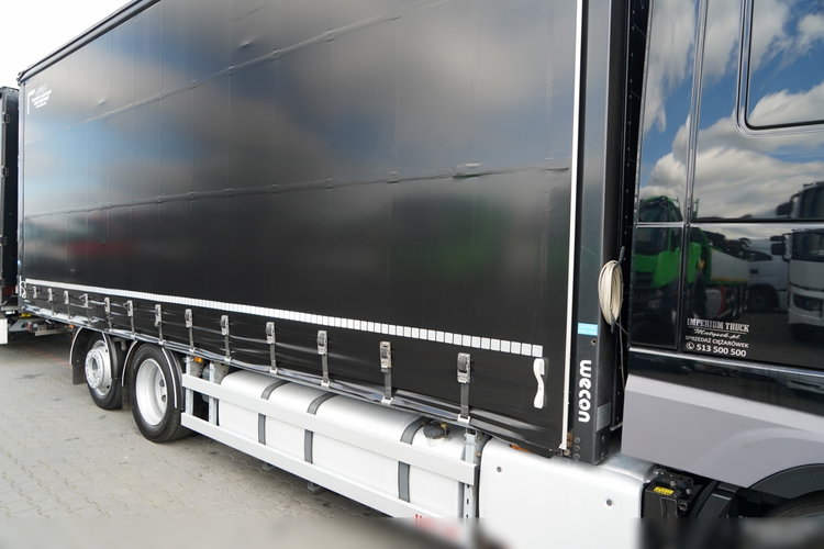 DAF XF 480 / KLIMATYZACJA POSTOJOWA /  ZESTAW TANDEM / 120 M3 / PRZEJAZDOWY / Wecon / 2019 / PO KONTRAKCIE SERWISOWYM zdjęcie 23