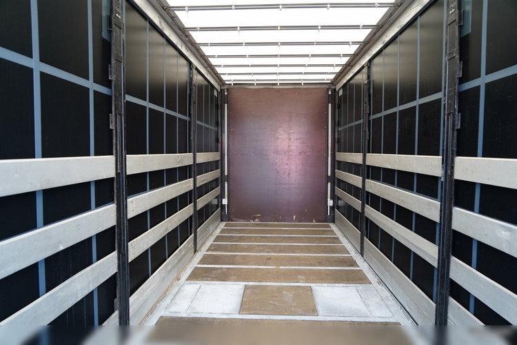 DAF XF 480 / KLIMATYZACJA POSTOJOWA /  ZESTAW TANDEM / 120 M3 / PRZEJAZDOWY / Wecon / 2019 / PO KONTRAKCIE SERWISOWYM zdjęcie 27