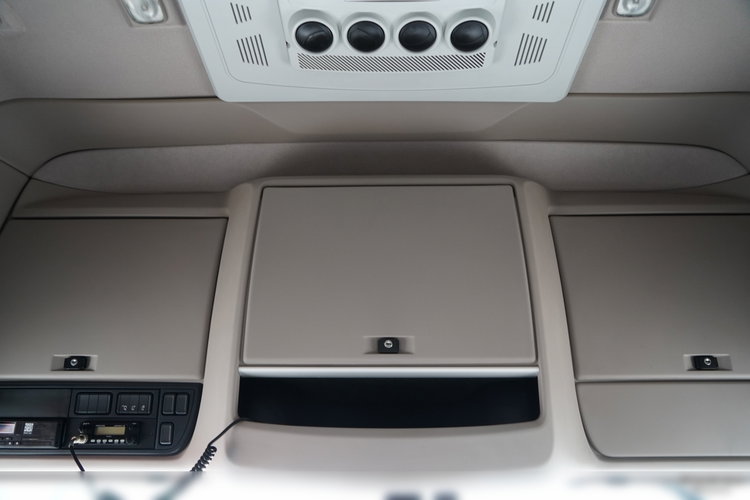 DAF XF 480 / KLIMATYZACJA POSTOJOWA /  ZESTAW TANDEM / 120 M3 / PRZEJAZDOWY / Wecon / 2019 / PO KONTRAKCIE SERWISOWYM zdjęcie 45