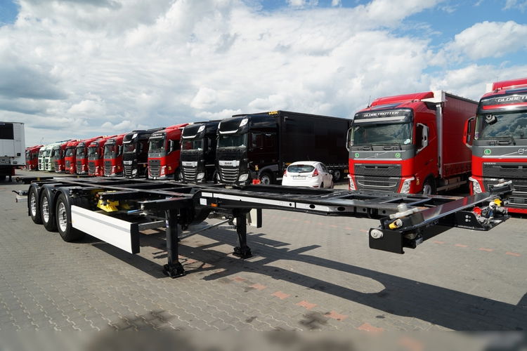 Krone / NACZEPA PODKONTENEROWA / UNIWERSALNA / 2023 ROK / ROZSUWANY TYŁ / OŚ PODNOSZONA / DO WSZYSTKICH RODZAJÓW KONTENERÓW / zdjęcie 8