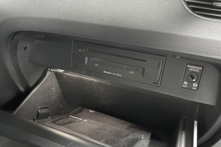 Skoda Octavia 2.0 TDI 184KM CHALLENGE VRS Mode + DSG + Navi + LED + 1 Właściciel zdjęcie 42