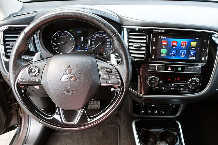 Mitsubishi Outlander 4x4 Automat Instyle LED+ACC+NAVI Gwarancja Iwł Kraj Bezwyp ASO FV23% 4x2 zdjęcie 18