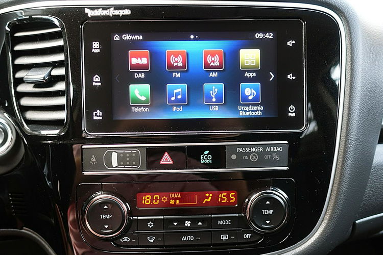 Mitsubishi Outlander 4x4 Automat Instyle LED+ACC+NAVI Gwarancja Iwł Kraj Bezwyp ASO FV23% 4x2 zdjęcie 21