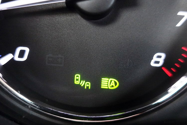 Mitsubishi Outlander 4x4 Automat Instyle LED+ACC+NAVI Gwarancja Iwł Kraj Bezwyp ASO FV23% 4x2 zdjęcie 28