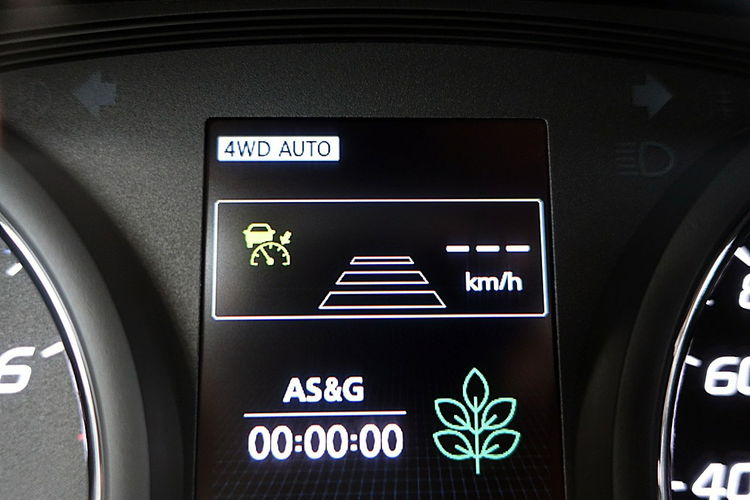 Mitsubishi Outlander 4x4 Automat Instyle LED+ACC+NAVI Gwarancja Iwł Kraj Bezwyp ASO FV23% 4x2 zdjęcie 29