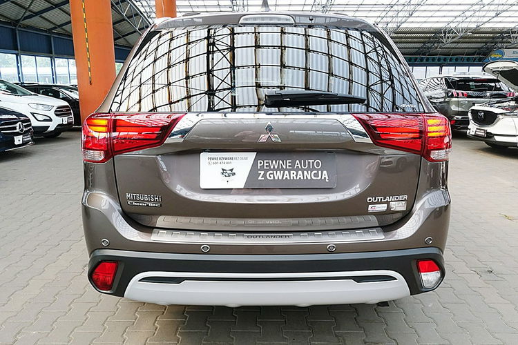 Mitsubishi Outlander 4x4 Automat Instyle LED+ACC+NAVI Gwarancja Iwł Kraj Bezwyp ASO FV23% 4x2 zdjęcie 2