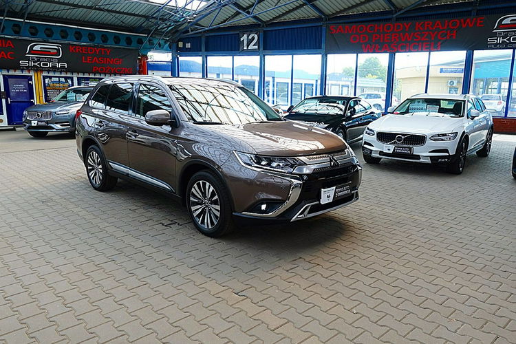 Mitsubishi Outlander 4x4 Automat Instyle LED+ACC+NAVI Gwarancja Iwł Kraj Bezwyp ASO FV23% 4x2 zdjęcie 4