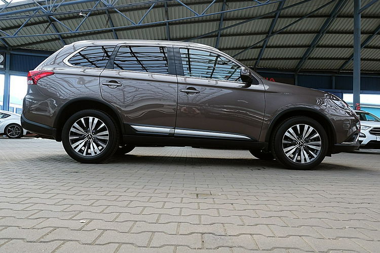 Mitsubishi Outlander 4x4 Automat Instyle LED+ACC+NAVI Gwarancja Iwł Kraj Bezwyp ASO FV23% 4x2 zdjęcie 58