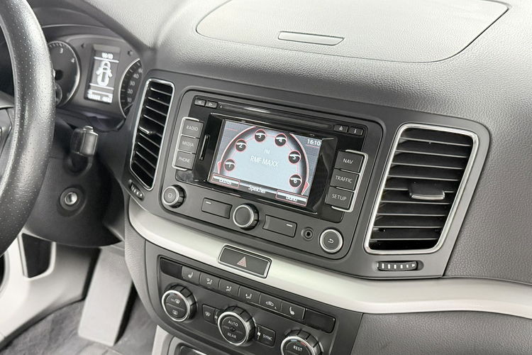 Seat Alhambra 2.0tdi170KM dsg 7osob webasto kamera keyless navi zdjęcie 23