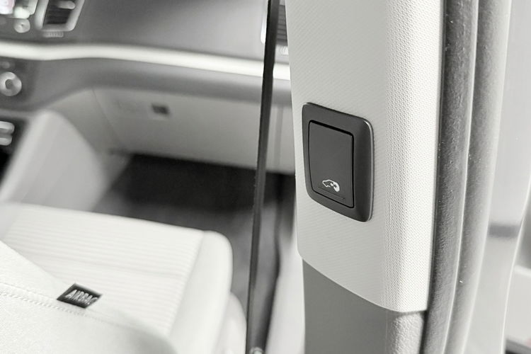 Seat Alhambra 2.0tdi170KM dsg 7osob webasto kamera keyless navi zdjęcie 40