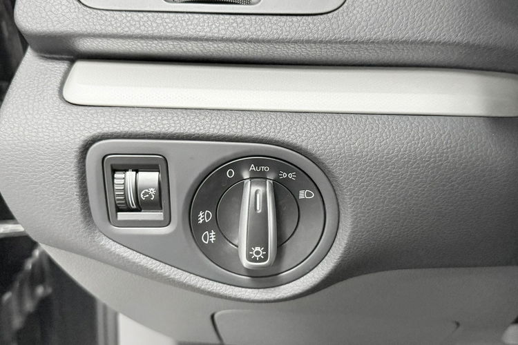 Seat Alhambra 2.0tdi170KM dsg 7osob webasto kamera keyless navi zdjęcie 46