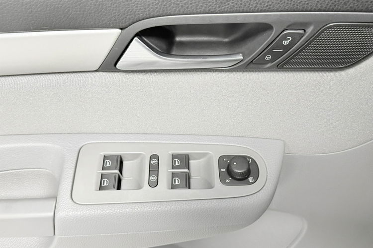 Seat Alhambra 2.0tdi170KM dsg 7osob webasto kamera keyless navi zdjęcie 47