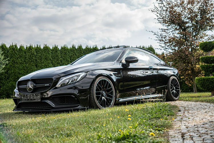 Mercedes C 63 AMG COUPE / Carbon Body KIT / 4.0 V8 476HP zdjęcie 11