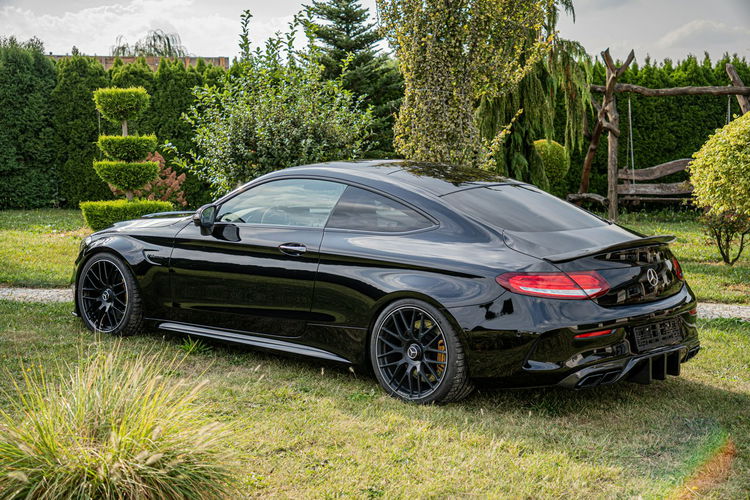Mercedes C 63 AMG COUPE / Carbon Body KIT / 4.0 V8 476HP zdjęcie 2