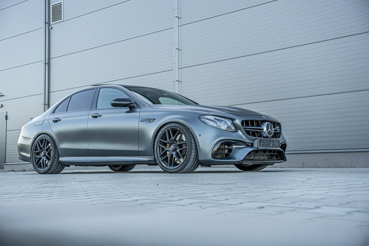 Mercedes E 63 AMG E63s AMG 4-Matic+ EDITION 1 /// UKŁAD WYDECHOWY AMG PERFORMANCE zdjęcie 13